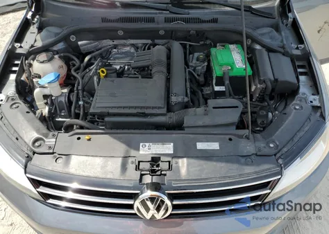2018 Volkswagen Jetta S z USA, uszkodzony, nr VIN 3VW2B7AJ1JM239362